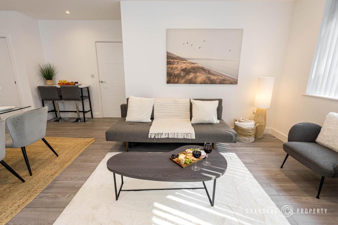 Carbery Ridge By Grandeur Property Bournemouth Dış mekan fotoğraf