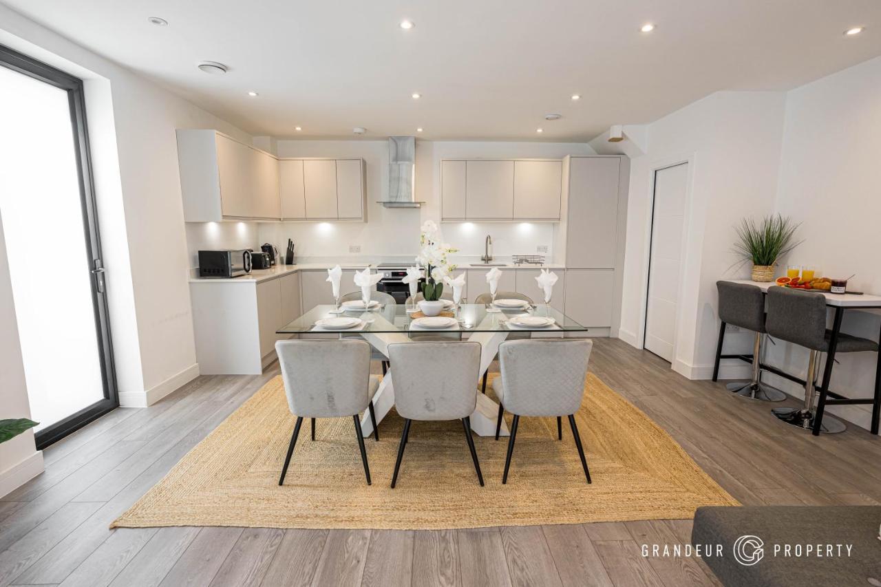 Carbery Ridge By Grandeur Property Bournemouth Dış mekan fotoğraf
